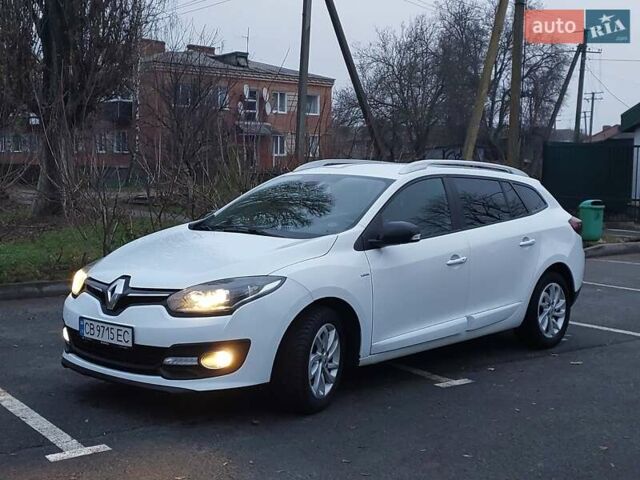 Белый Рено Меган, объемом двигателя 1.5 л и пробегом 207 тыс. км за 8000 $, фото 2 на Automoto.ua