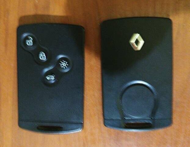 Білий Рено Меган, об'ємом двигуна 1.5 л та пробігом 245 тис. км за 8999 $, фото 12 на Automoto.ua