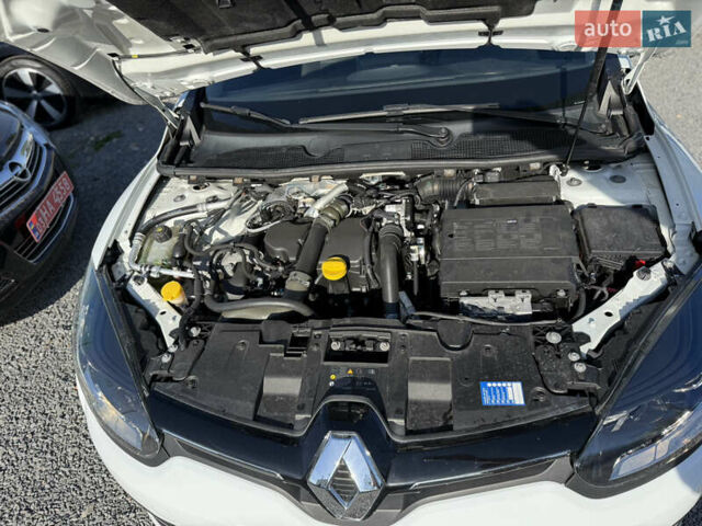 Білий Рено Меган, об'ємом двигуна 1.5 л та пробігом 220 тис. км за 9555 $, фото 16 на Automoto.ua