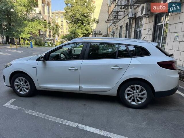 Білий Рено Меган, об'ємом двигуна 1.5 л та пробігом 272 тис. км за 9500 $, фото 5 на Automoto.ua