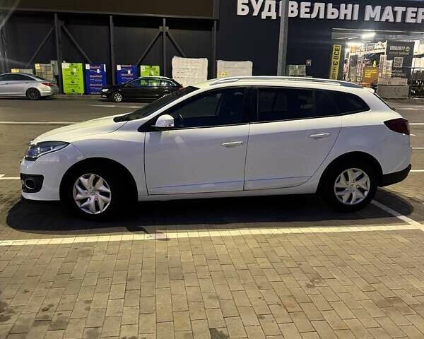 Білий Рено Меган, об'ємом двигуна 1.46 л та пробігом 196 тис. км за 9700 $, фото 46 на Automoto.ua