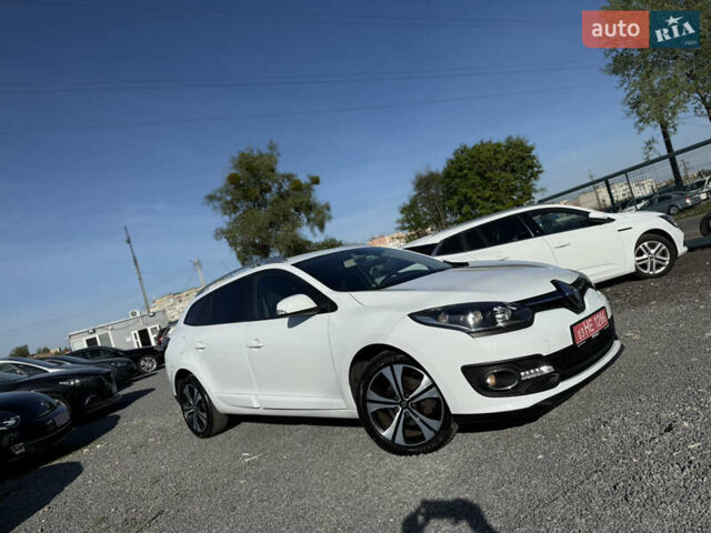 Білий Рено Меган, об'ємом двигуна 1.5 л та пробігом 220 тис. км за 9555 $, фото 5 на Automoto.ua