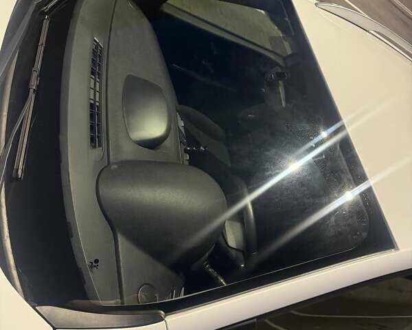 Білий Рено Меган, об'ємом двигуна 1.46 л та пробігом 196 тис. км за 9700 $, фото 13 на Automoto.ua