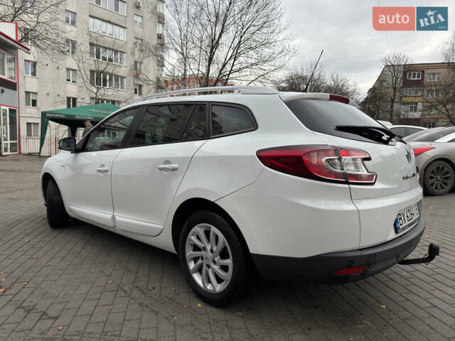 Белый Рено Меган, объемом двигателя 1.5 л и пробегом 278 тыс. км за 8900 $, фото 4 на Automoto.ua