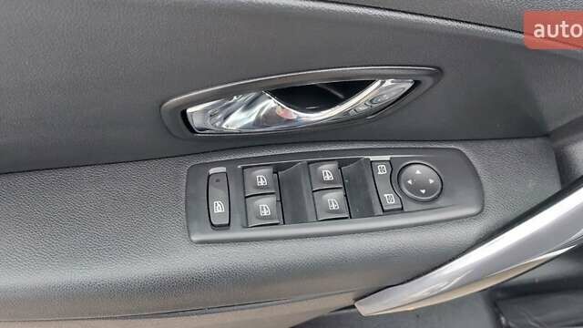 Белый Рено Меган, объемом двигателя 1.5 л и пробегом 164 тыс. км за 8999 $, фото 23 на Automoto.ua