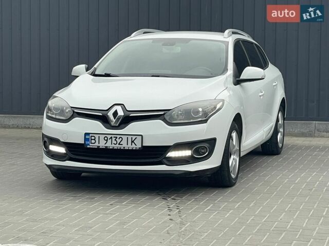 Белый Рено Меган, объемом двигателя 1.46 л и пробегом 260 тыс. км за 8700 $, фото 10 на Automoto.ua