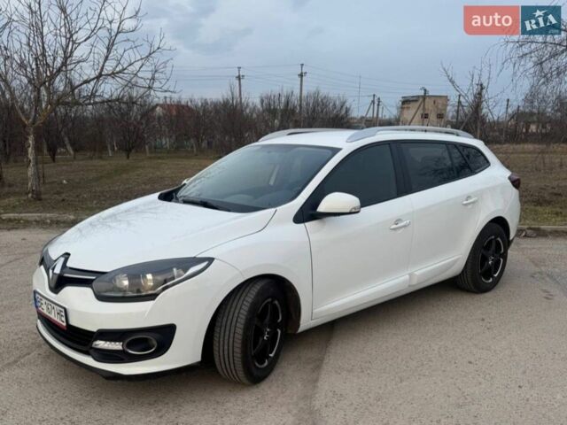 Белый Рено Меган, объемом двигателя 1.46 л и пробегом 201 тыс. км за 8600 $, фото 17 на Automoto.ua
