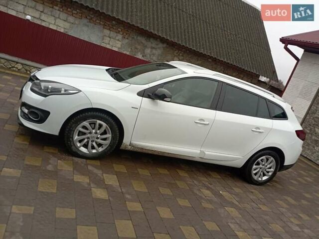 Білий Рено Меган, об'ємом двигуна 1.6 л та пробігом 270 тис. км за 9200 $, фото 1 на Automoto.ua