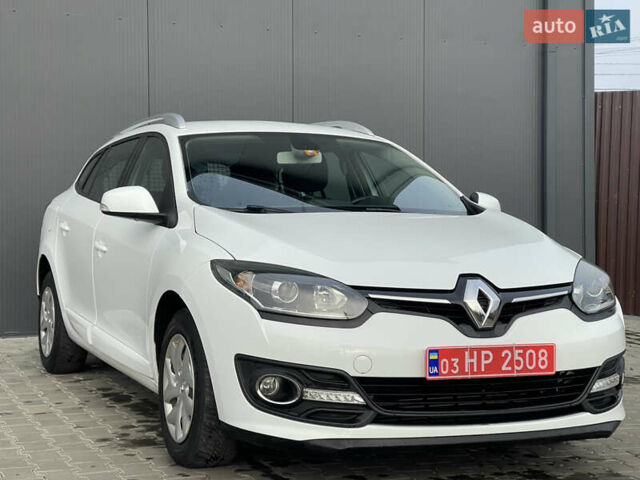 Белый Рено Меган, объемом двигателя 1.5 л и пробегом 113 тыс. км за 11500 $, фото 4 на Automoto.ua