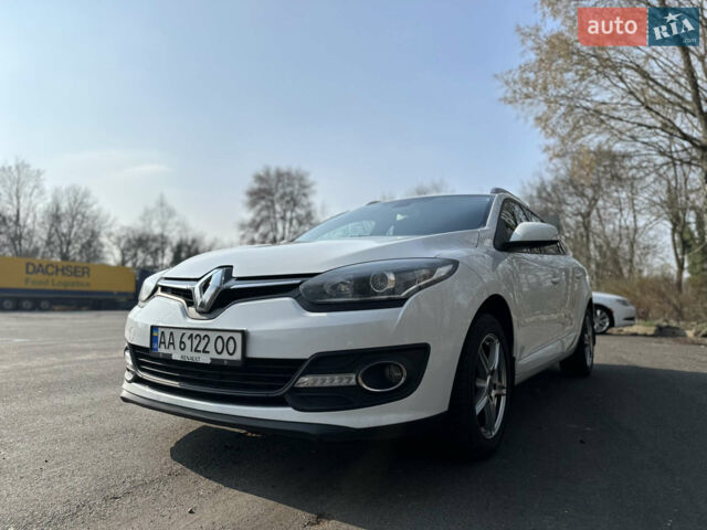 Белый Рено Меган, объемом двигателя 1.46 л и пробегом 255 тыс. км за 9999 $, фото 14 на Automoto.ua