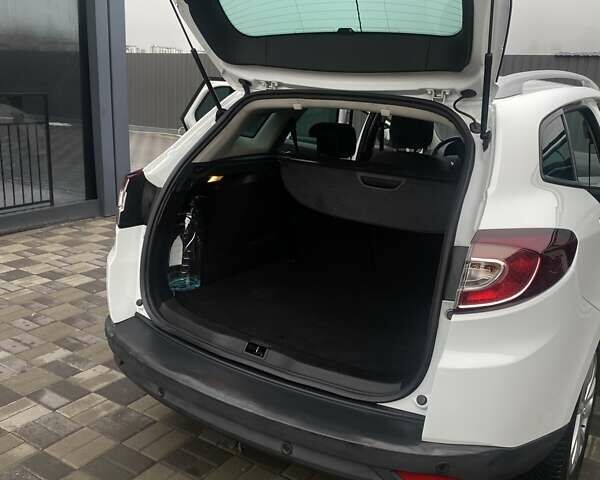 Белый Рено Меган, объемом двигателя 1.46 л и пробегом 138 тыс. км за 10800 $, фото 18 на Automoto.ua