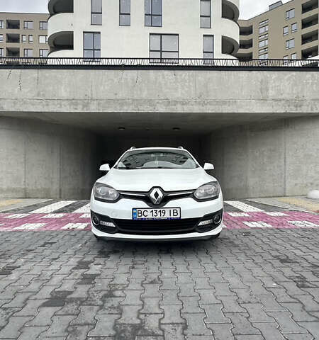 Белый Рено Меган, объемом двигателя 1.46 л и пробегом 320 тыс. км за 7999 $, фото 30 на Automoto.ua