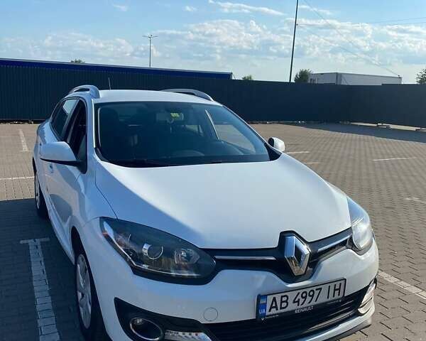 Белый Рено Меган, объемом двигателя 1.5 л и пробегом 212 тыс. км за 8800 $, фото 30 на Automoto.ua