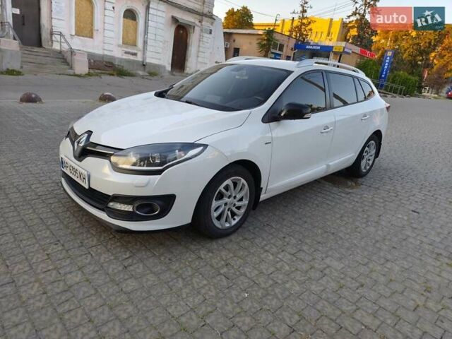 Білий Рено Меган, об'ємом двигуна 1.5 л та пробігом 245 тис. км за 8999 $, фото 1 на Automoto.ua