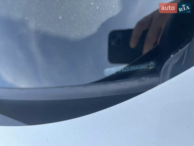 Белый Рено Меган, объемом двигателя 1.46 л и пробегом 166 тыс. км за 8700 $, фото 29 на Automoto.ua