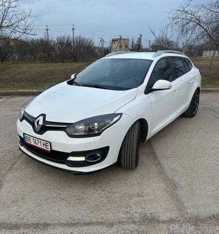 Белый Рено Меган, объемом двигателя 1.46 л и пробегом 198 тыс. км за 9750 $, фото 2 на Automoto.ua