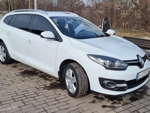Белый Рено Меган, объемом двигателя 1.5 л и пробегом 270 тыс. км за 8500 $, фото 3 на Automoto.ua