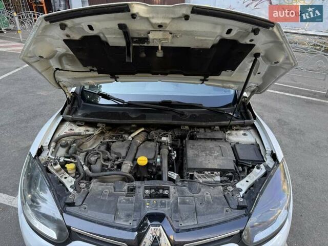 Білий Рено Меган, об'ємом двигуна 1.5 л та пробігом 272 тис. км за 9500 $, фото 19 на Automoto.ua