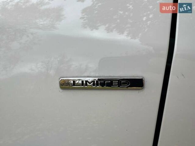 Білий Рено Меган, об'ємом двигуна 1.5 л та пробігом 215 тис. км за 8600 $, фото 5 на Automoto.ua