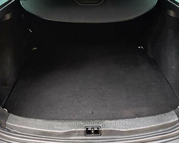 Белый Рено Меган, объемом двигателя 1.46 л и пробегом 202 тыс. км за 9500 $, фото 3 на Automoto.ua