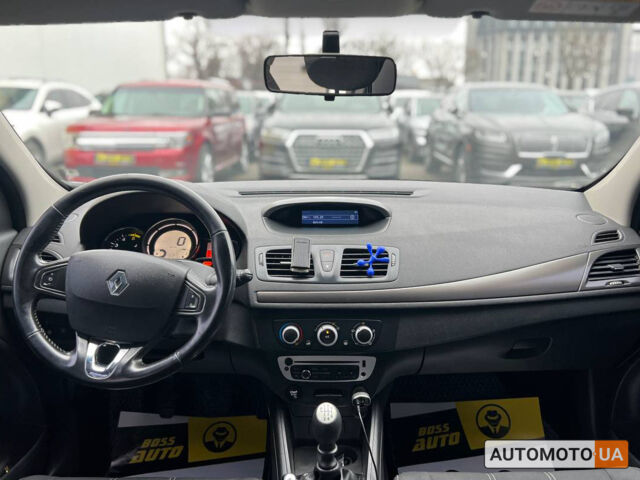 Білий Рено Меган, об'ємом двигуна 1.5 л та пробігом 235 тис. км за 8990 $, фото 17 на Automoto.ua