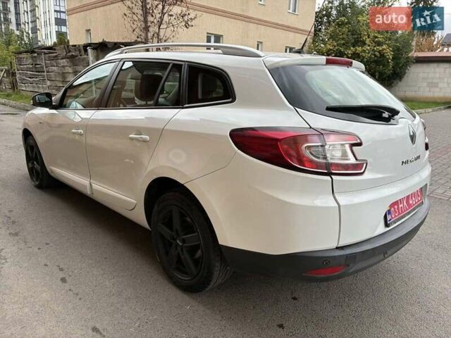 Белый Рено Меган, объемом двигателя 1.5 л и пробегом 279 тыс. км за 9950 $, фото 22 на Automoto.ua