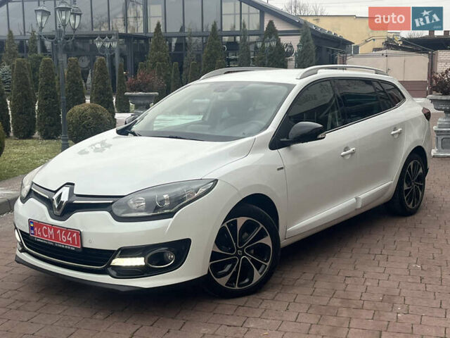 Білий Рено Меган, об'ємом двигуна 1.6 л та пробігом 214 тис. км за 9900 $, фото 4 на Automoto.ua