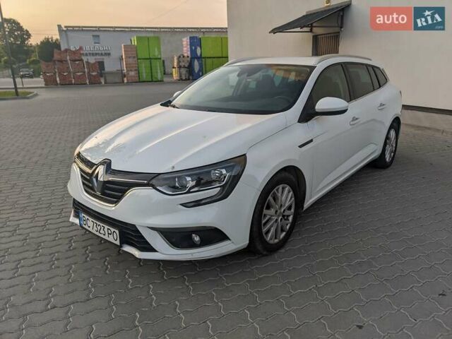 Белый Рено Меган, объемом двигателя 1.5 л и пробегом 190 тыс. км за 11000 $, фото 4 на Automoto.ua