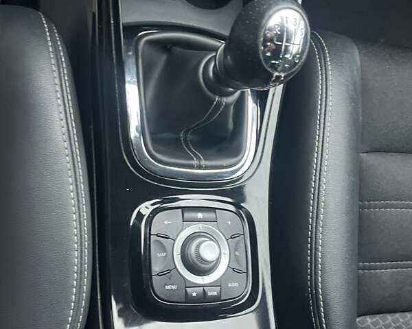 Білий Рено Меган, об'ємом двигуна 1.6 л та пробігом 214 тис. км за 9900 $, фото 52 на Automoto.ua