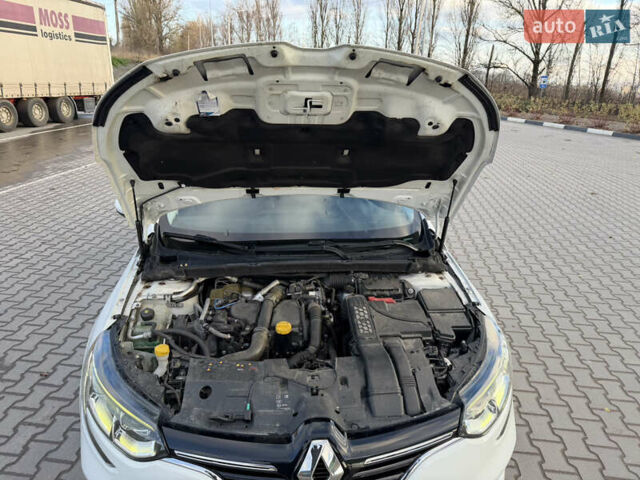 Белый Рено Меган, объемом двигателя 1.46 л и пробегом 227 тыс. км за 10900 $, фото 32 на Automoto.ua