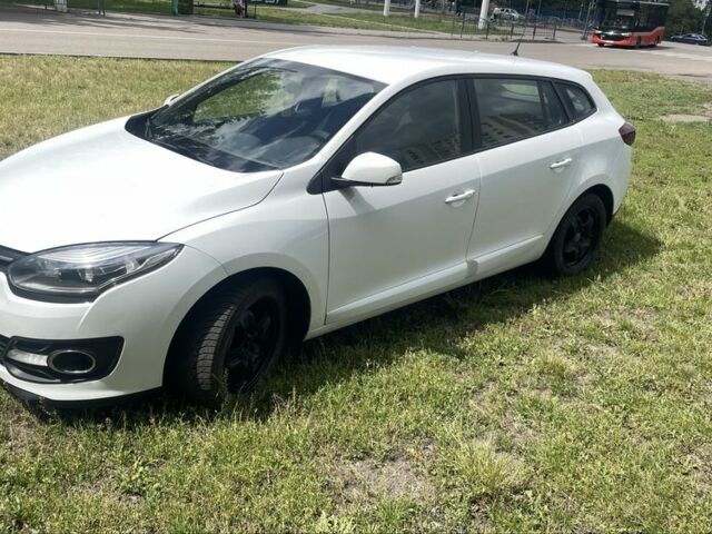Белый Рено Меган, объемом двигателя 1.5 л и пробегом 236 тыс. км за 7900 $, фото 1 на Automoto.ua