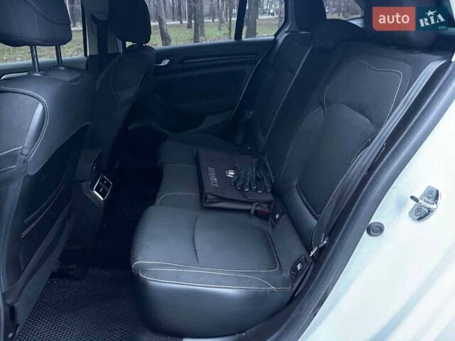 Белый Рено Меган, объемом двигателя 1.5 л и пробегом 233 тыс. км за 10990 $, фото 15 на Automoto.ua