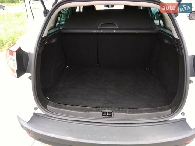 Рено Меган 2016 в Сумах на Automoto.ua Белый Рено Меган, объемом двигателя 1.5 л и пробегом 255 тыс. км за 9600 $, фото 7 на Automoto.ua