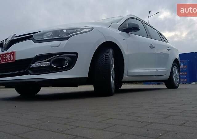 Белый Рено Меган, объемом двигателя 1.5 л и пробегом 149 тыс. км за 9600 $, фото 9 на Automoto.ua