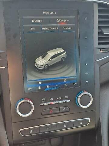Белый Рено Меган, объемом двигателя 1.46 л и пробегом 303 тыс. км за 12000 $, фото 20 на Automoto.ua