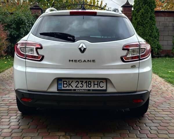 Белый Рено Меган, объемом двигателя 1.46 л и пробегом 202 тыс. км за 9500 $, фото 23 на Automoto.ua