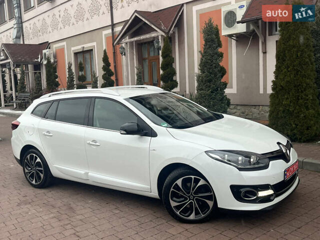 Білий Рено Меган, об'ємом двигуна 1.6 л та пробігом 214 тис. км за 9900 $, фото 15 на Automoto.ua