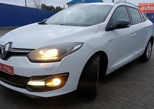 Белый Рено Меган, объемом двигателя 1.5 л и пробегом 149 тыс. км за 9600 $, фото 30 на Automoto.ua