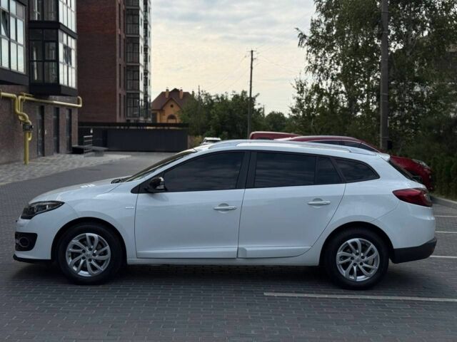 Белый Рено Меган, объемом двигателя 1.5 л и пробегом 310 тыс. км за 9500 $, фото 6 на Automoto.ua
