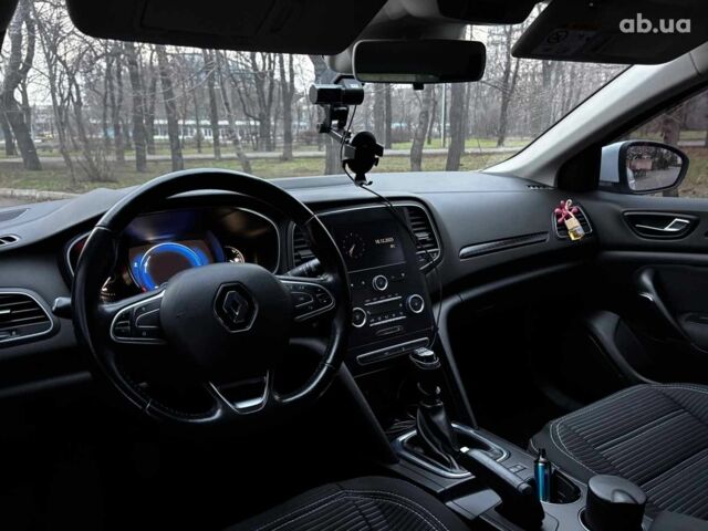 Белый Рено Меган, объемом двигателя 1.5 л и пробегом 233 тыс. км за 10990 $, фото 15 на Automoto.ua