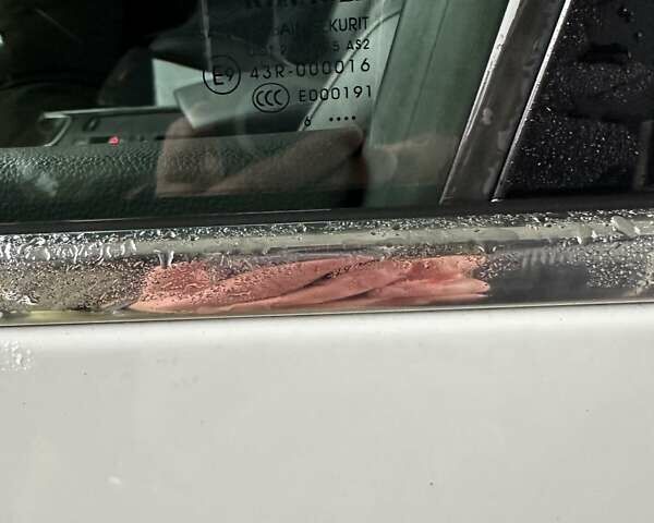 Білий Рено Меган, об'ємом двигуна 1.46 л та пробігом 224 тис. км за 11999 $, фото 13 на Automoto.ua