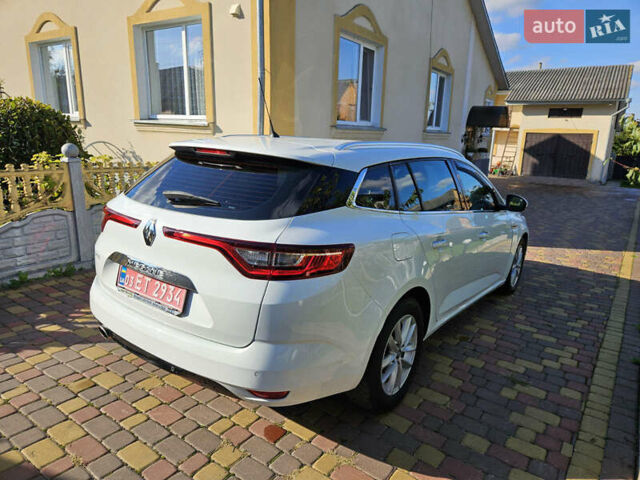 Белый Рено Меган, объемом двигателя 1.46 л и пробегом 209 тыс. км за 12400 $, фото 8 на Automoto.ua