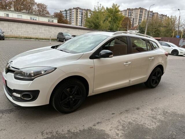 Белый Рено Меган, объемом двигателя 1.5 л и пробегом 279 тыс. км за 9900 $, фото 1 на Automoto.ua