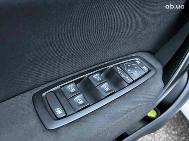 Белый Рено Меган, объемом двигателя 1.5 л и пробегом 233 тыс. км за 10990 $, фото 18 на Automoto.ua