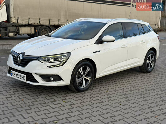 Белый Рено Меган, объемом двигателя 1.46 л и пробегом 227 тыс. км за 10900 $, фото 10 на Automoto.ua