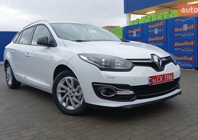 Белый Рено Меган, объемом двигателя 1.5 л и пробегом 149 тыс. км за 9600 $, фото 6 на Automoto.ua