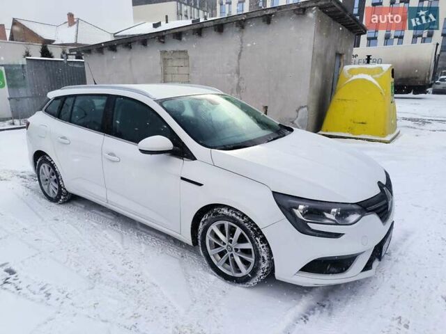 Білий Рено Меган, об'ємом двигуна 1.5 л та пробігом 251 тис. км за 10700 $, фото 1 на Automoto.ua