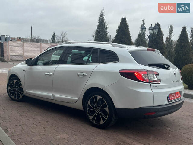 Білий Рено Меган, об'ємом двигуна 1.6 л та пробігом 214 тис. км за 9900 $, фото 74 на Automoto.ua