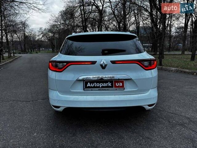Белый Рено Меган, объемом двигателя 1.5 л и пробегом 233 тыс. км за 10990 $, фото 3 на Automoto.ua
