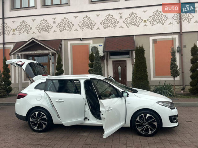 Білий Рено Меган, об'ємом двигуна 1.6 л та пробігом 214 тис. км за 9900 $, фото 40 на Automoto.ua